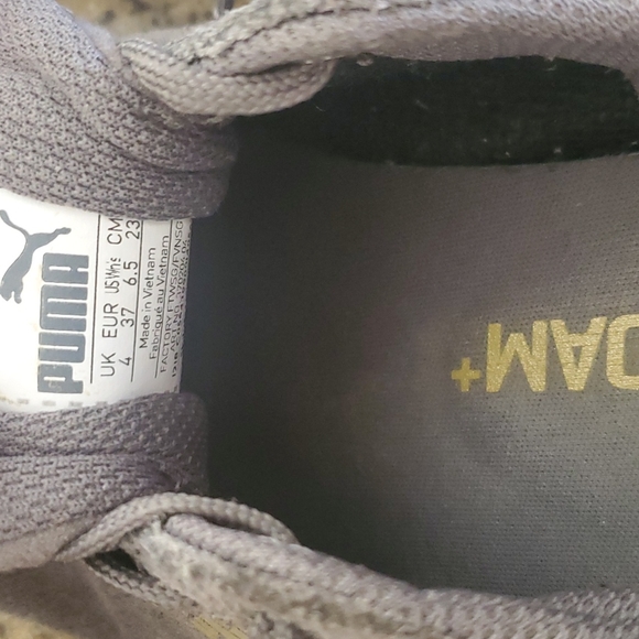 Puma Vikky EUC Size 6.5M Gray - Picture 8 of 9